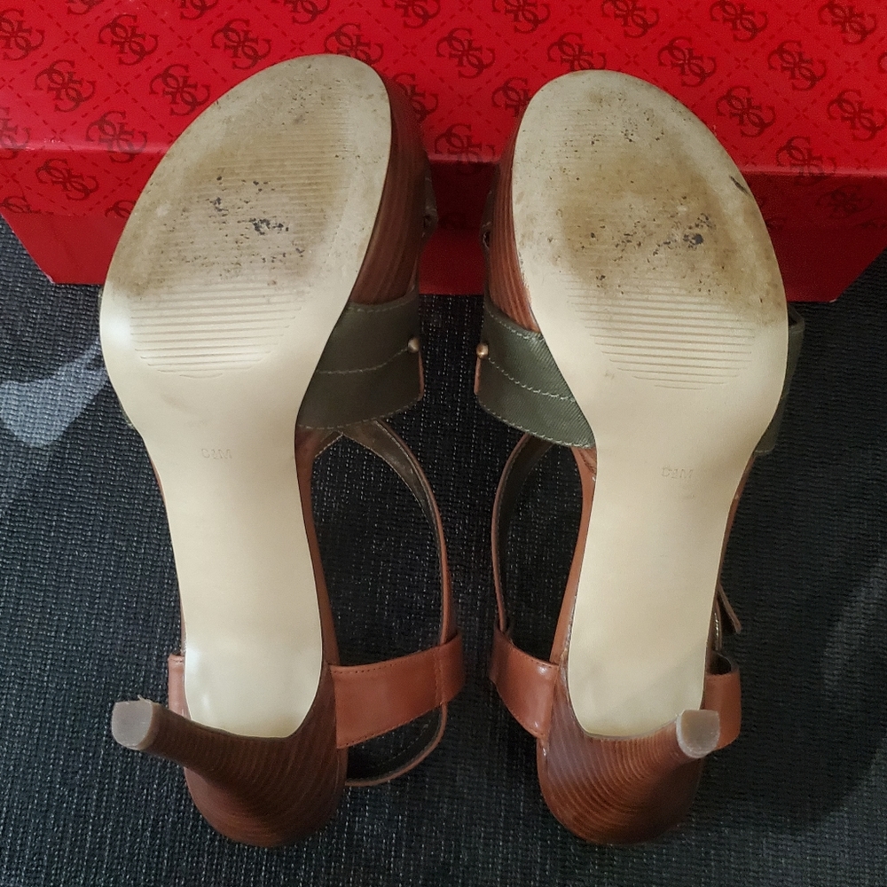 Guess Belloma Green Multi Leather Platform Sandals - Picture 9 of 11